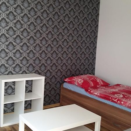 Frankfurt Airport & Fair Apartment Kelsterbach Værelse billede