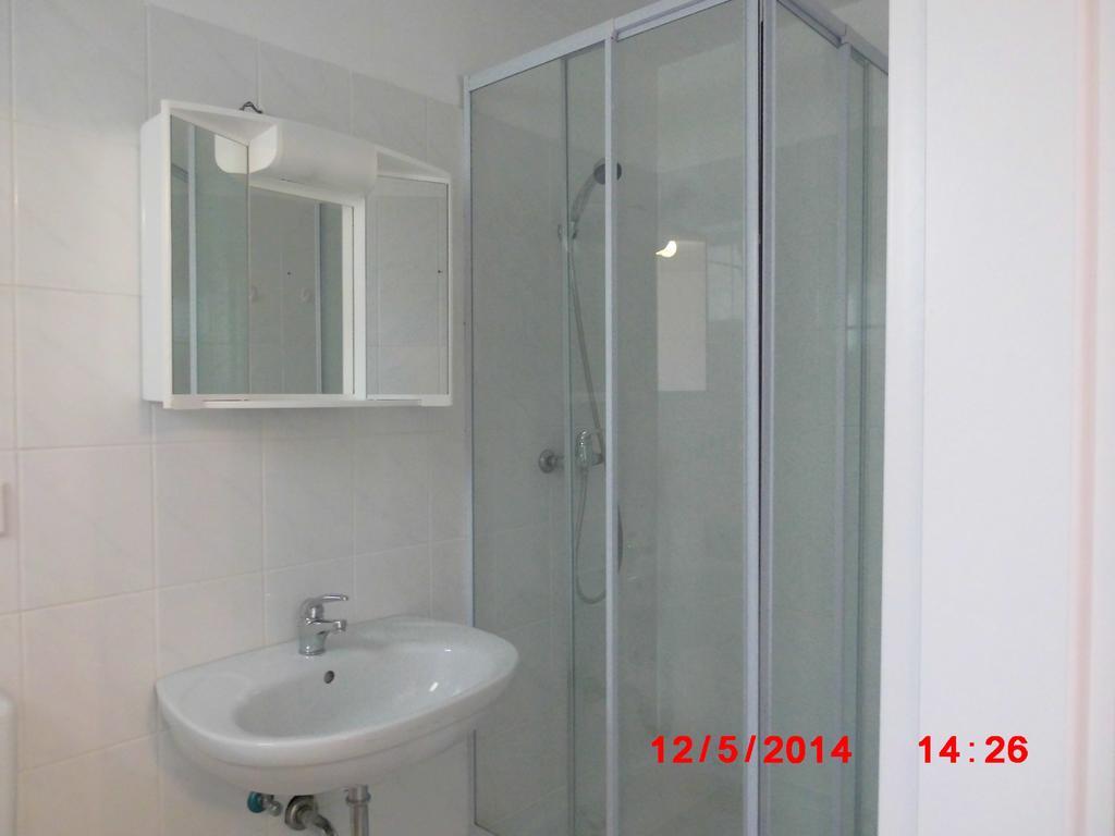 Frankfurt Airport & Fair Apartment Kelsterbach Værelse billede