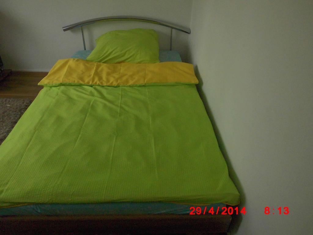 Frankfurt Airport & Fair Apartment Kelsterbach Værelse billede